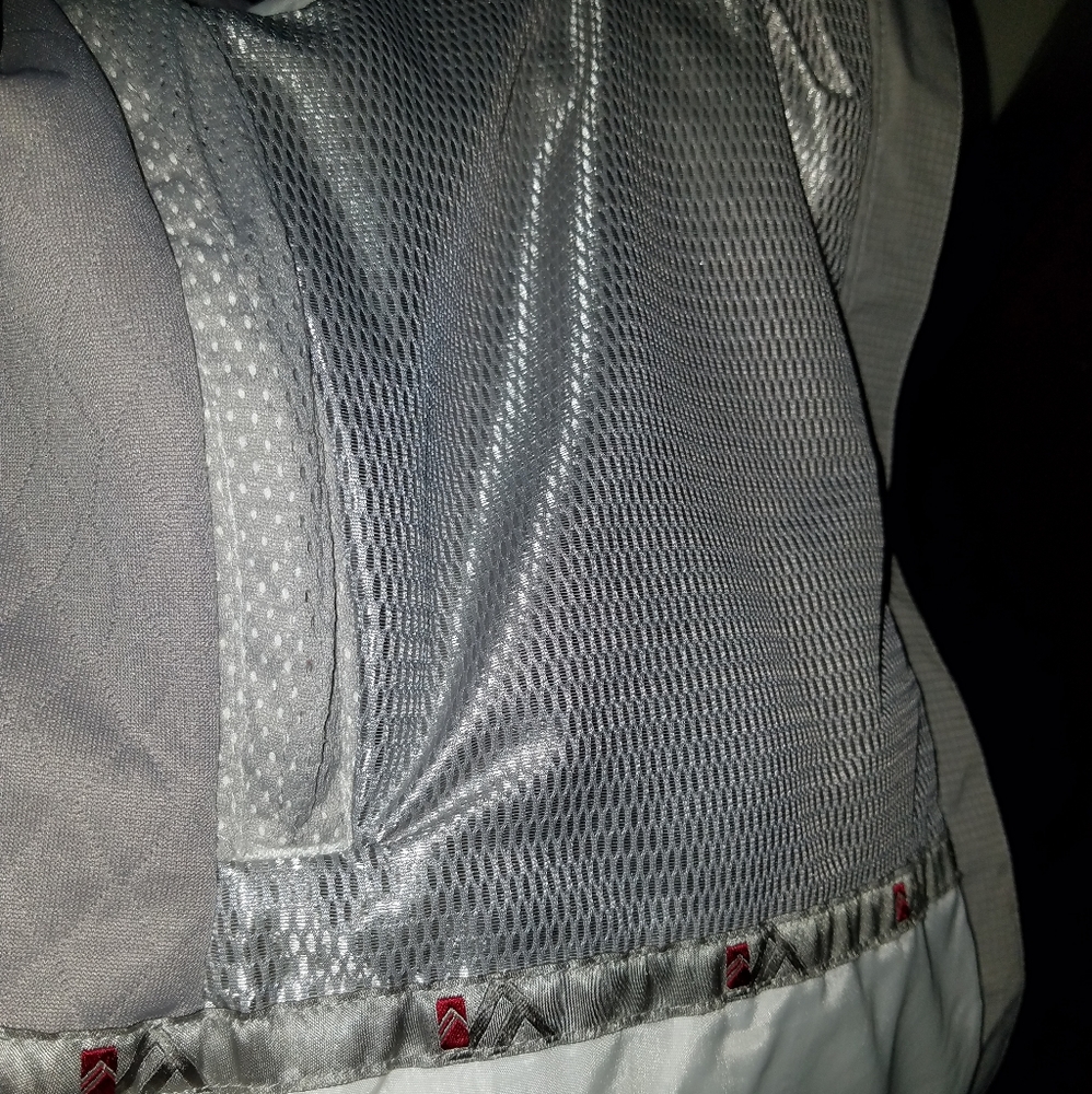 Alpine Insulated Jacket - Picture 14 of 16